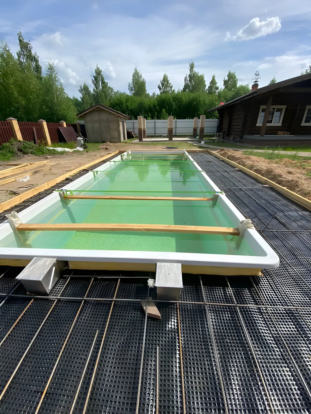 Laguna 9 — вечернее освещение в Ишиме